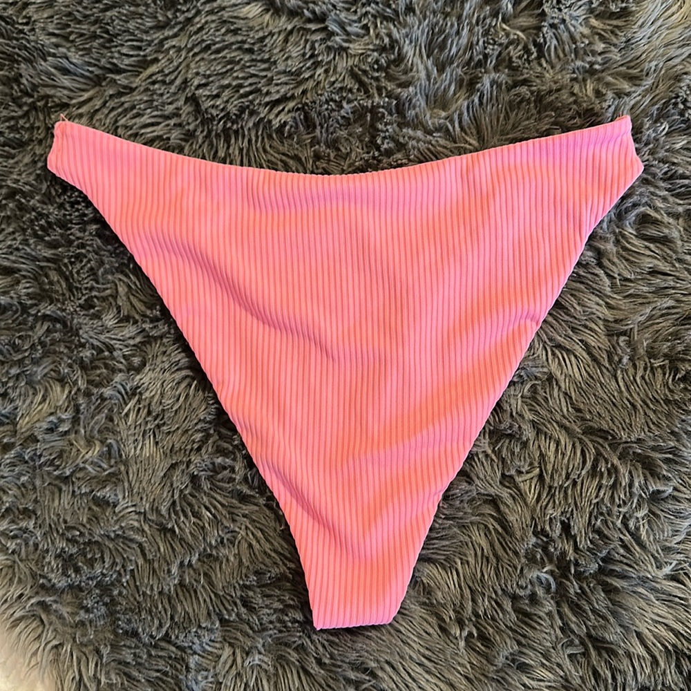 Superdown Cindy Ribbed Bikini Set - Picture 11 of 11
